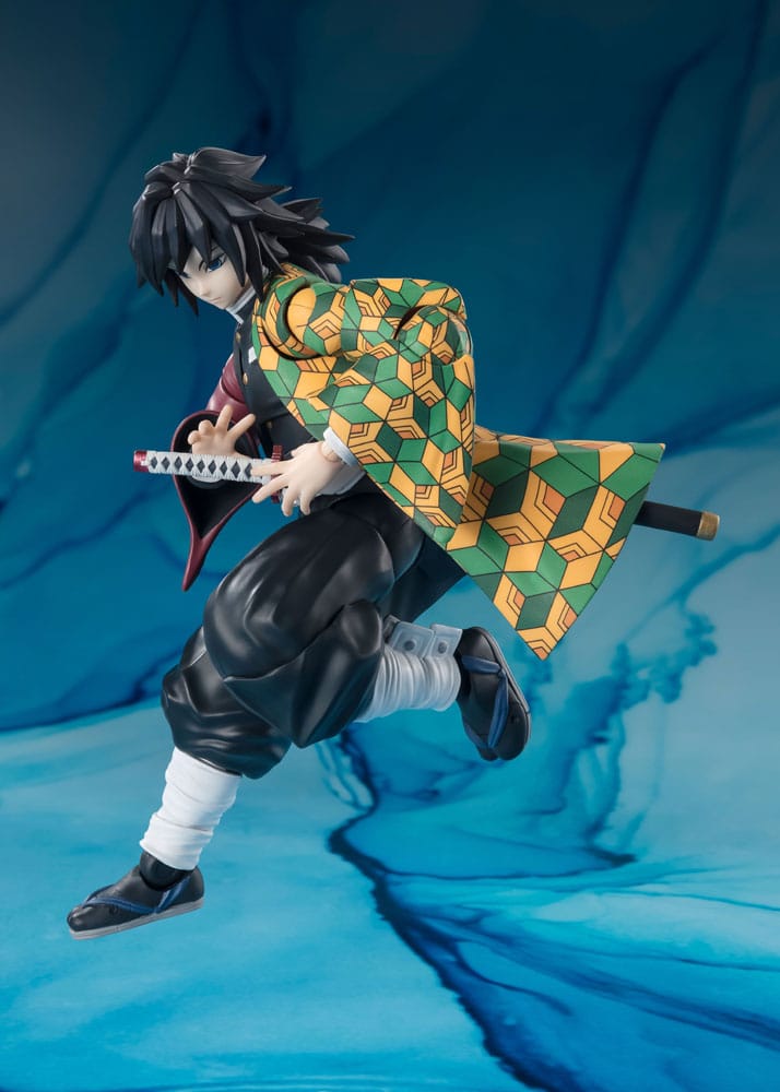 PREORDINE ESAURITO Demon Slayer Giyu Tomioka Sh Figuarts Action Figure