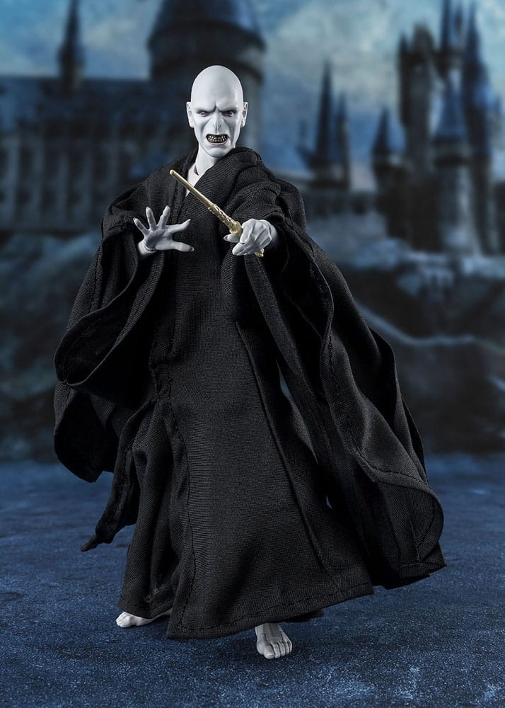 SU ORDINAZIONE Harry Potter and the Goblet of Fire S.H. Figuarts Action Figure Lord Voldemort 15 cm