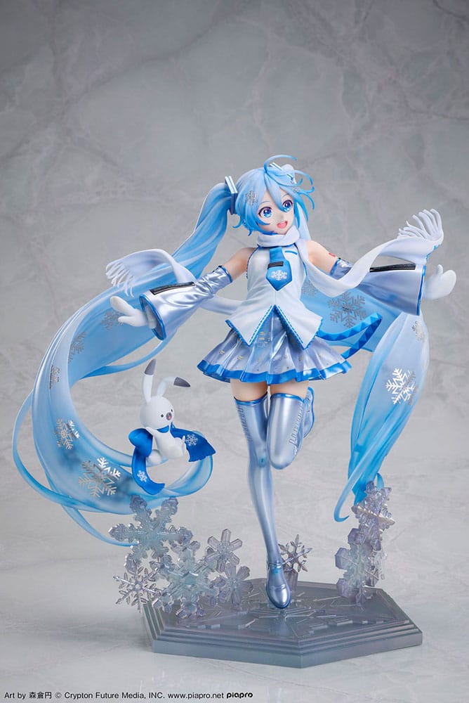PREORDINE 04/2026 Character Vocal Series 01: Hatsune Miku Statue 1/7 Hatsune Miku Sky Town 10th Anniversary Ver. 25 cm (PREORDINE NON CANCELLABILE)