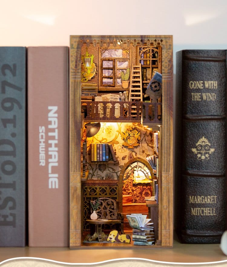 🧪 LAB | SU ORDINAZIONE Book Nook Eternal Bookstore 23 x 11 cm
