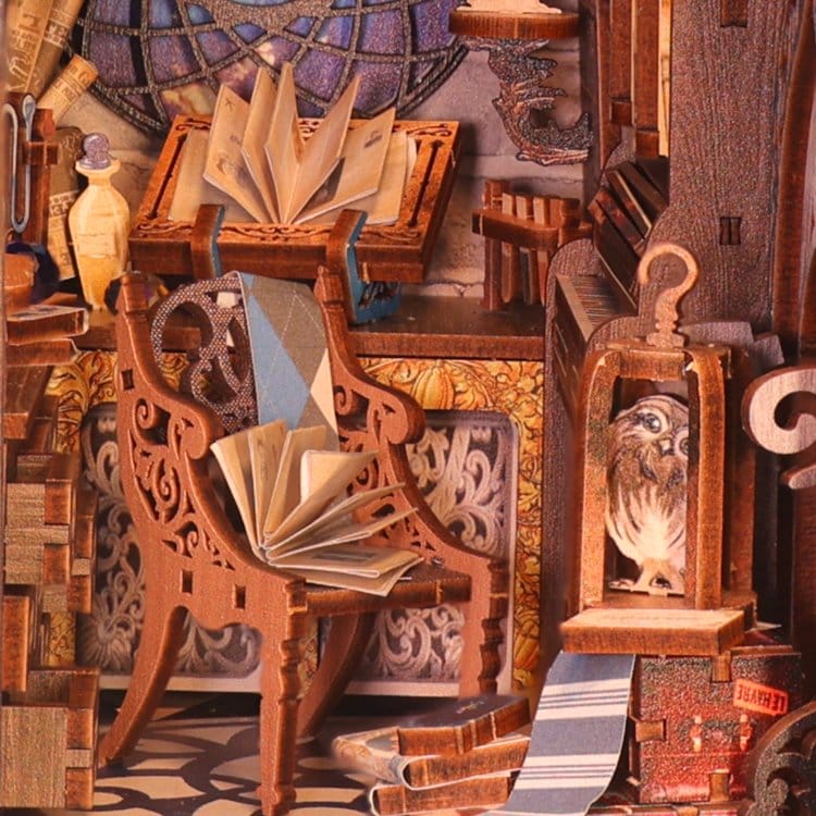 🧪 LAB | SU ORDINAZIONE Book Nook Nebula Common Room 23 x 11 cm