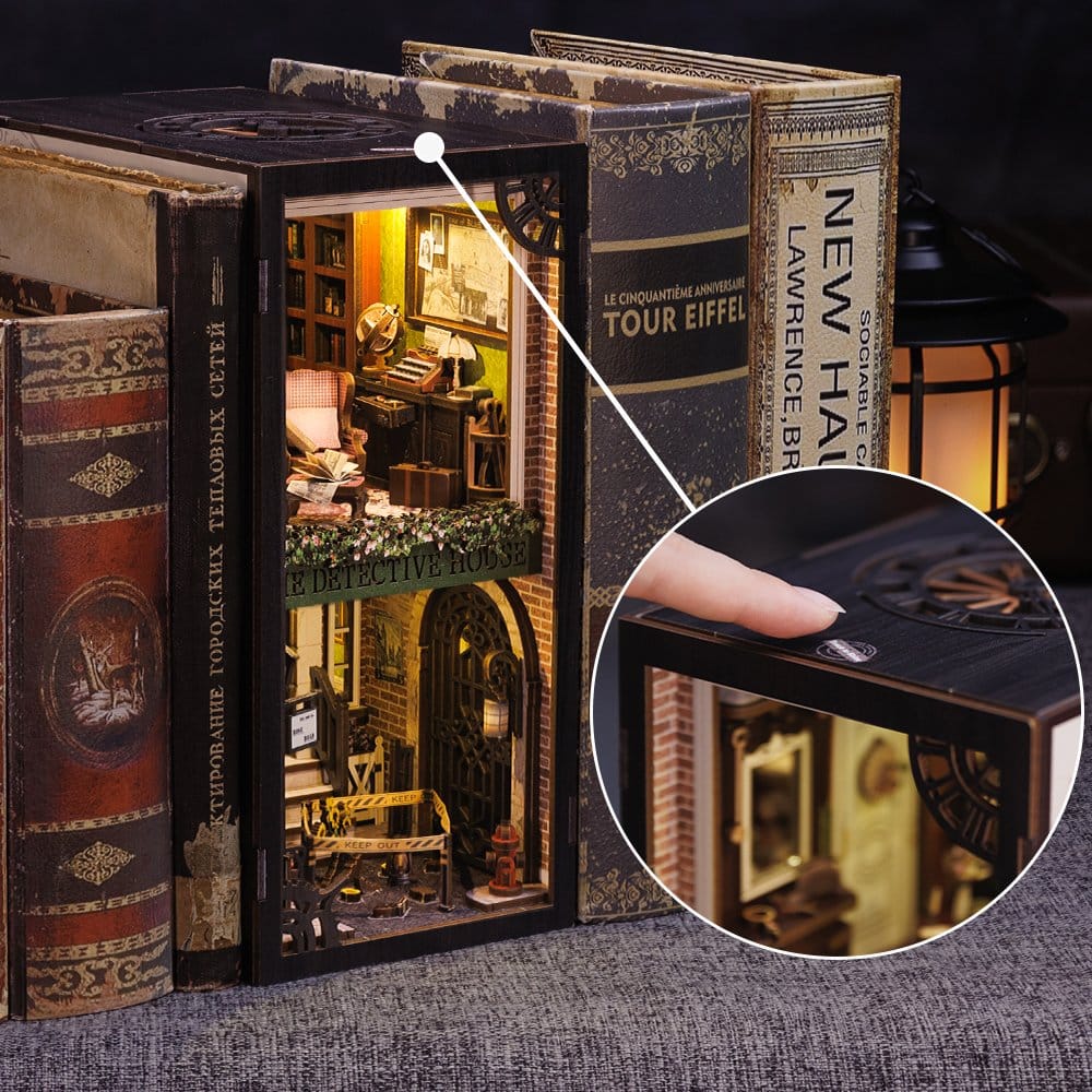 🧪 LAB | SU ORDINAZIONE Book Nook Rose Detective Agency 23 x 11 cm