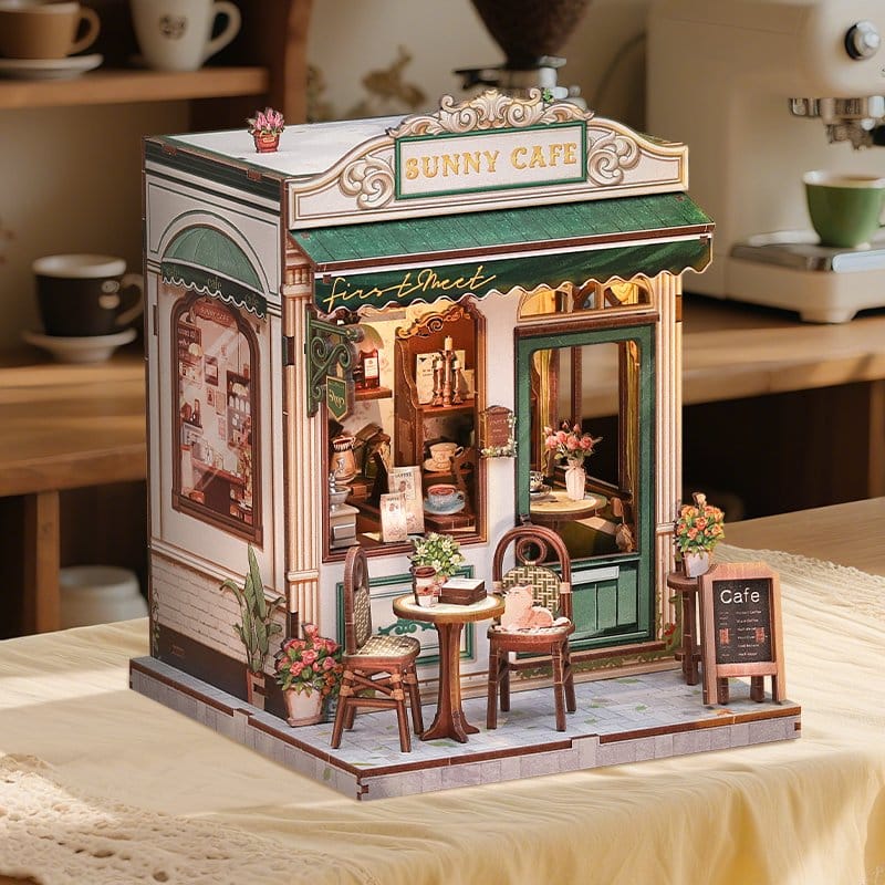 🧪 LAB | SU ORDINAZIONE Miniature House Model Kit Sunny Cafe 20 x 16 cm
