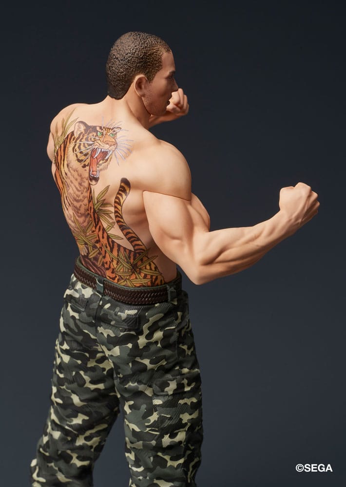 SU ORDINAZIONE Yakuza: Like a Dragon Digsta PVC Statue Taiga Saejima Battle Style Ver. 18 cm