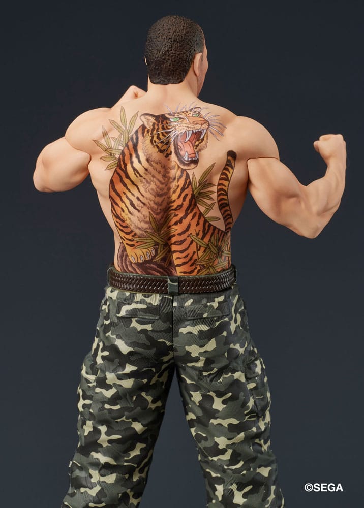 SU ORDINAZIONE Yakuza: Like a Dragon Digsta PVC Statue Taiga Saejima Battle Style Ver. 18 cm