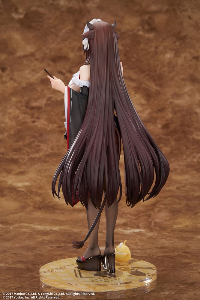 PREORDINE 10/2026 Azur Lane PVC Statue 1/7 Kashino Tsumazuki Trouble Maid Ver. 26 cm (PREORDINE NON CANCELLABILE)