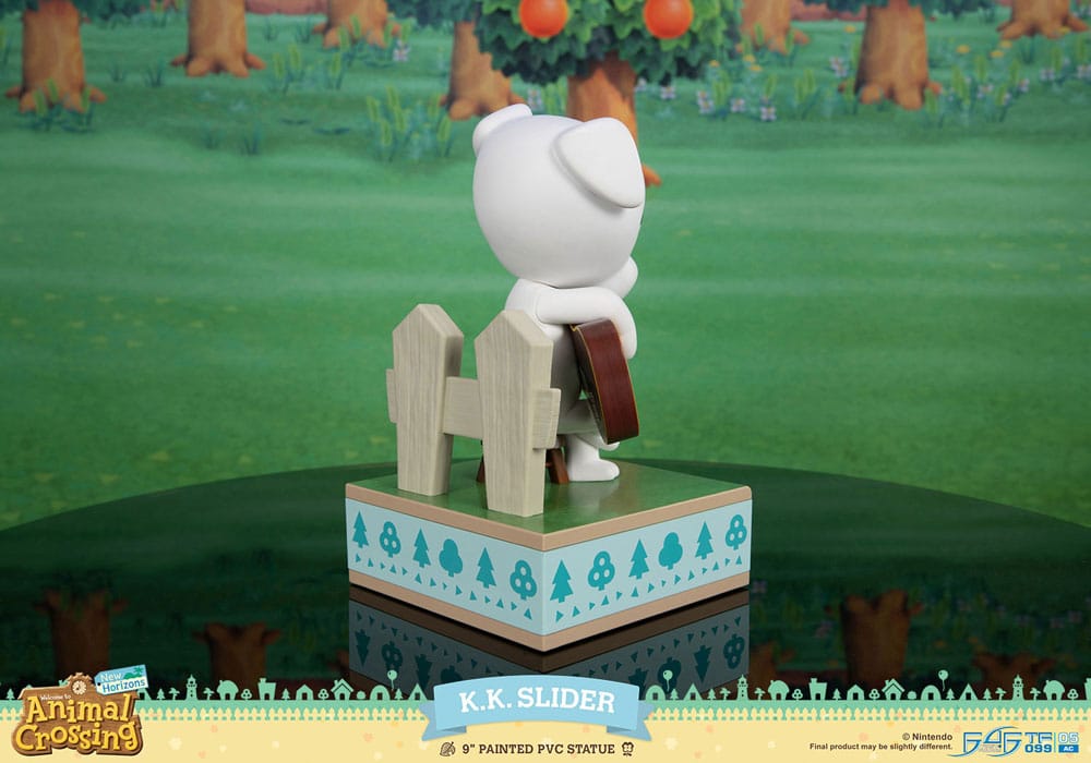 PREORDINE 09/2025 Animal Crossing: New Horizons Statue K.K. Slider 22 cm (PREORDINE NON CANCELLABILE)