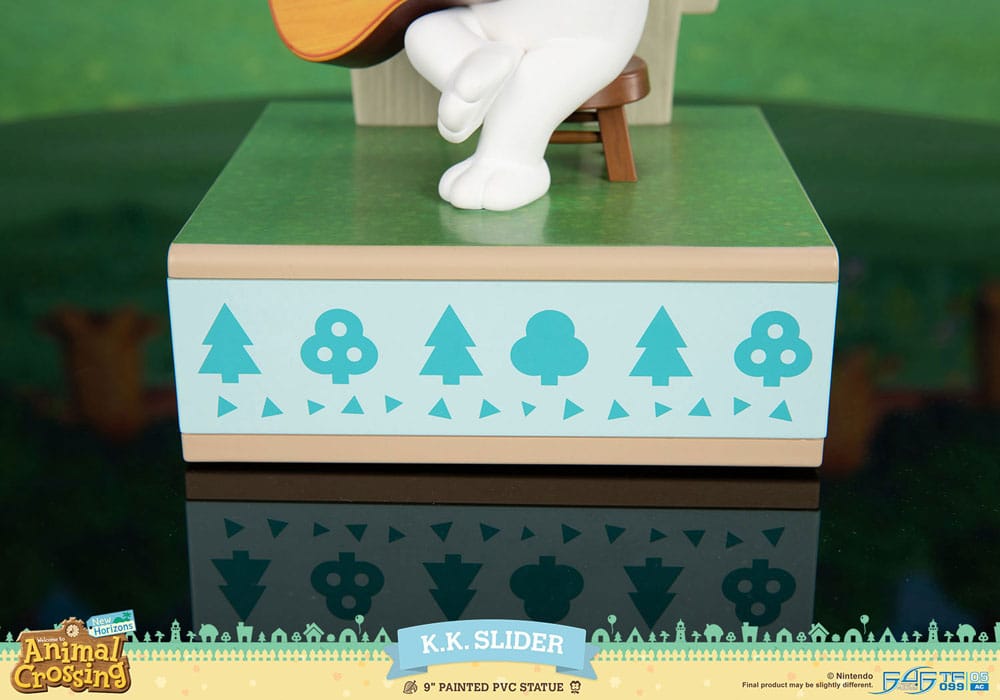 PREORDINE 09/2025 Animal Crossing: New Horizons Statue K.K. Slider 22 cm (PREORDINE NON CANCELLABILE)