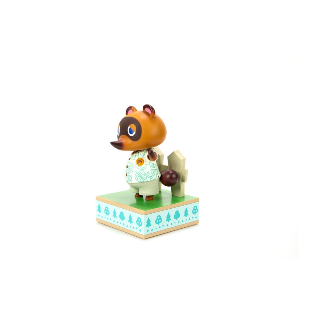 PREORDINE 09/2025 Animal Crossing: New Horizons PVC Statue Tom Nook 22 cm (PREORDINE NON CANCELLABILE)