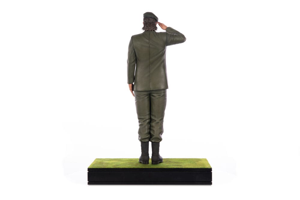 PREORDINE CHIUSO 12/2025 Metal Gear Solid 3: Snake Eater Statue 1/4 Big Boss Requiem 55 cm (PREORDINE NON CANCELLABILE)