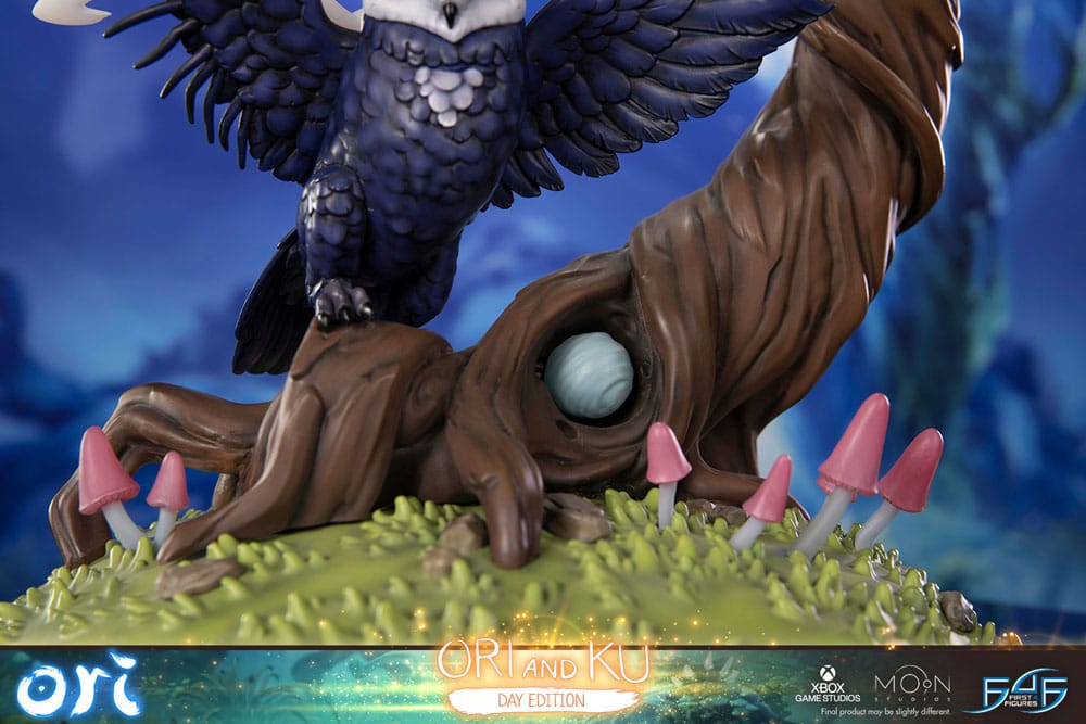 PREORDINE 06/2026 Ori and the Will of the Wisps Statue Ori and Ku Day Ver. 38 cm (PREORDINE NON CANCELLABILE)