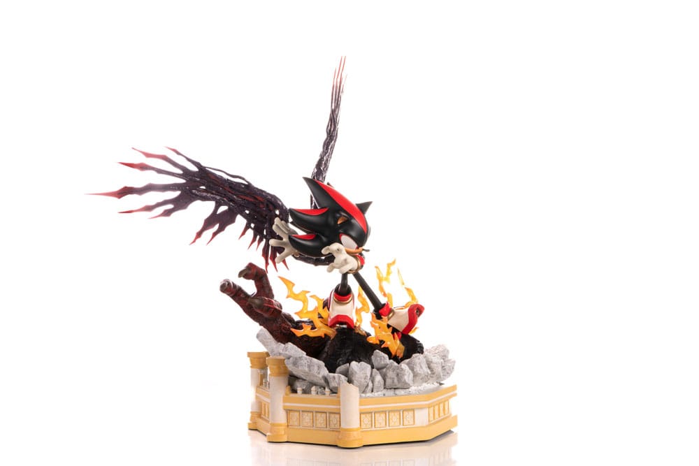 PREORDINE 07/2026 Sonic X Shadow Generations Statue Shadow Evolved 58 cm (PREORDINE NON CANCELLABILE)