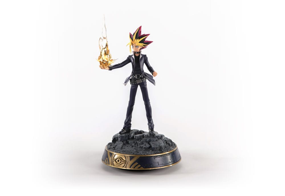 PREORDINE 06/2026 Yu-Gi-Oh! Statue Yami Yugi 31 cm (PREORDINE NON CANCELLABILE)
