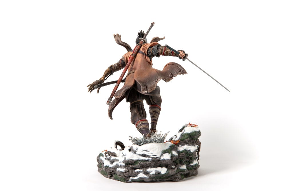 PREORDINE 09/2026 Sekiro: Shadows Die Twice Statue Sekiro 32 cm (PREORDINE NON CANCELLABILE)