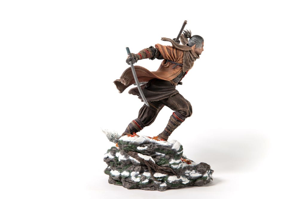PREORDINE 09/2026 Sekiro: Shadows Die Twice Statue Sekiro 32 cm (PREORDINE NON CANCELLABILE)