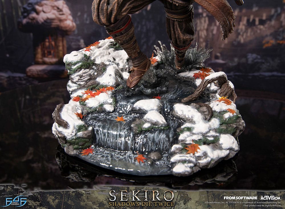 PREORDINE 09/2026 Sekiro: Shadows Die Twice Statue Sekiro 32 cm (PREORDINE NON CANCELLABILE)