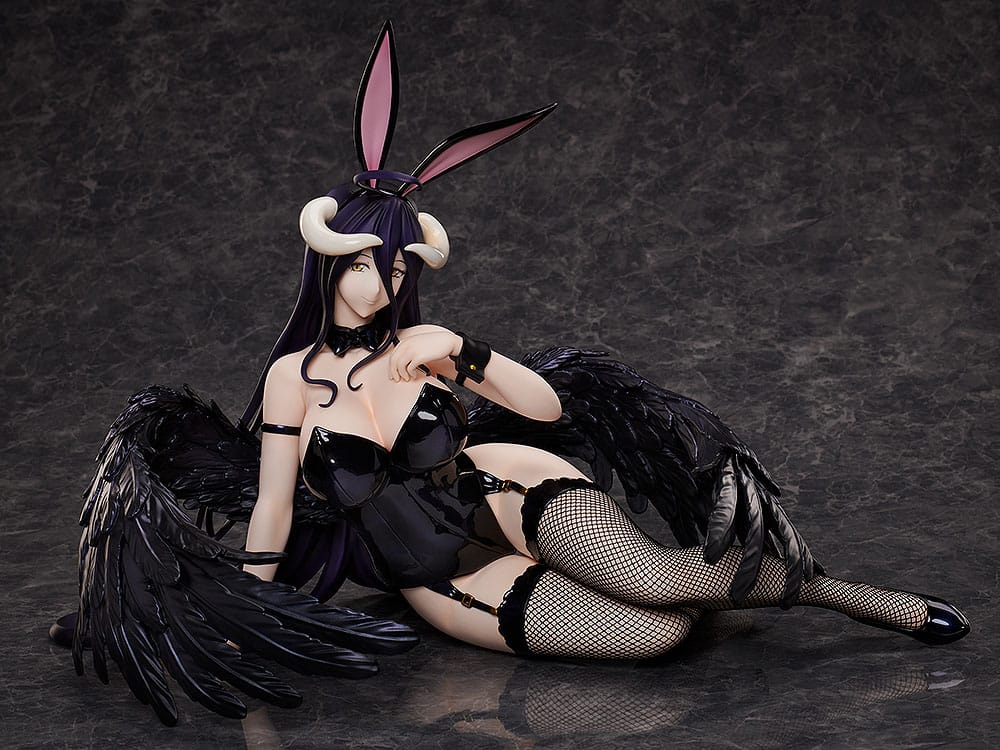 PREORDINE ESAURITO Overlord Albedo: Black Bunny Ver. 44 cm Statue 1/4 (PREORDINE NON CANCELLABILE)