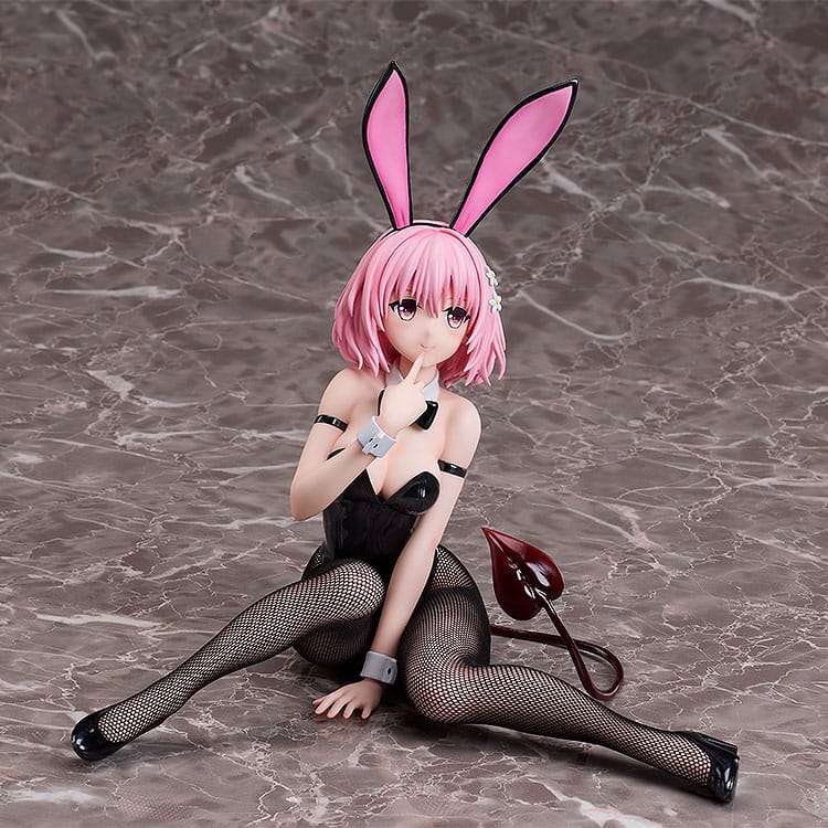 PREORDINE+ 09/2025 To Love-Ru Darkness PVC Statue 1/6 Momo Belia Deviluke: Bunny Ver. 19 cm