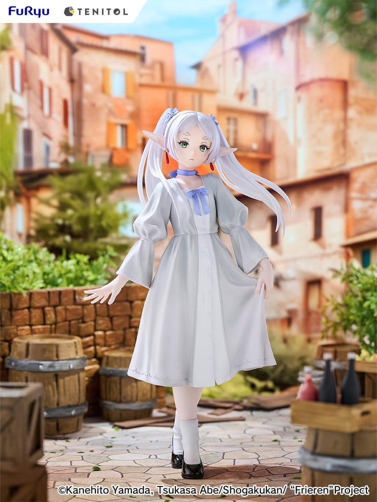 PREORDINE+ 09/2027 Frieren: Beyond Journey's End Tenitol Tall PVC Figure Frieren Classical dress Ver. 28 cm