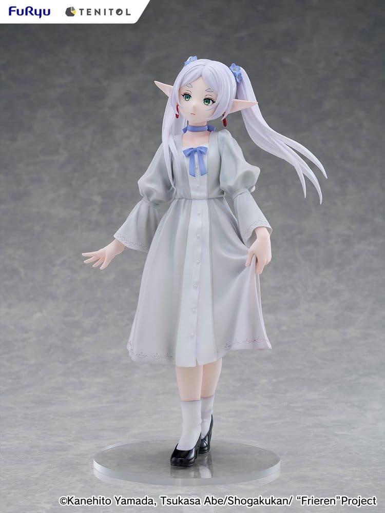 PREORDINE+ 09/2027 Frieren: Beyond Journey's End Tenitol Tall PVC Figure Frieren Classical dress Ver. 28 cm