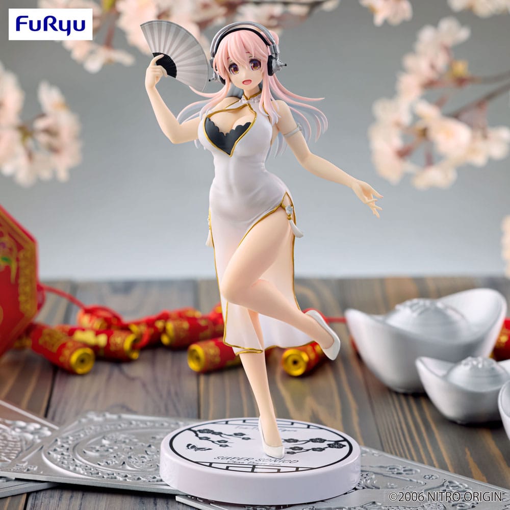 PREORDINE+ 03/2026 Super Sonico Trio-Try-iT PVC Statue White China Dress Ver. 21 cm