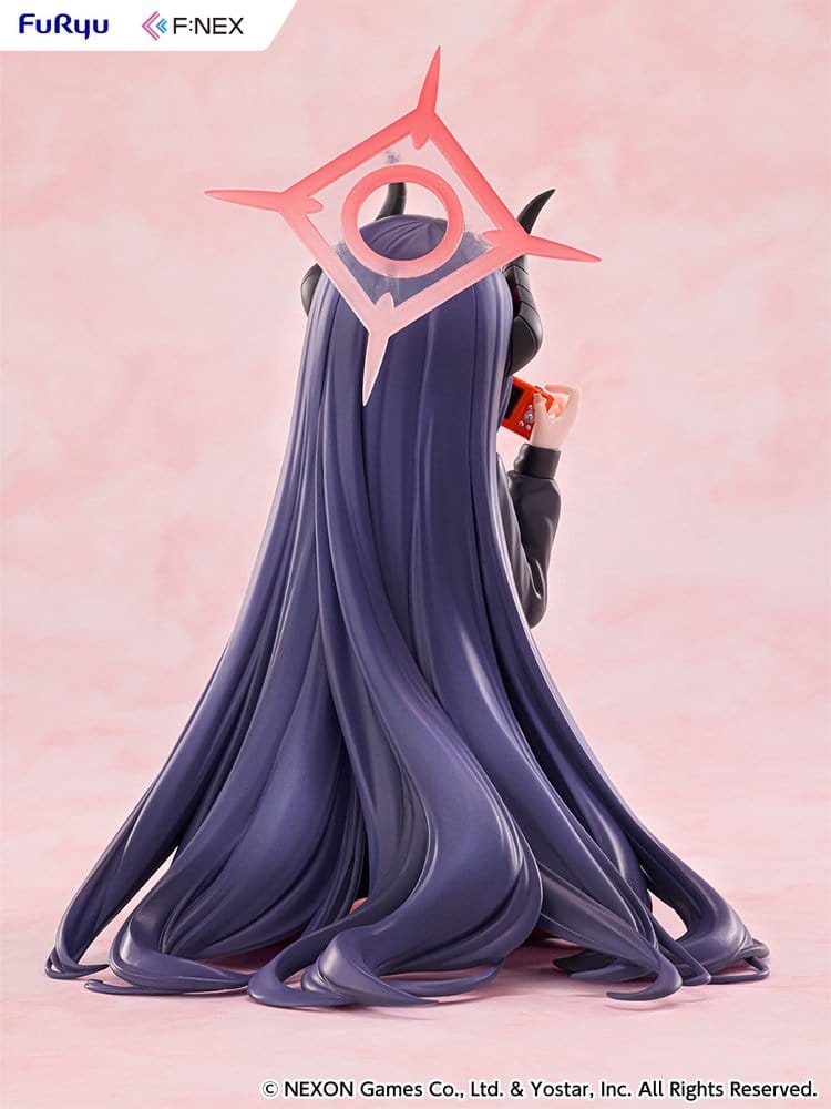 PREORDINE+ 09/2027 Blue Archive F:NEX PVC Figure 1/7 Chiaki Memorial lobby Ver. 38 cm