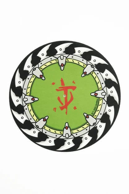 Auf Bestellung gefertigt: Doom The Dark Ages Slipmat Shield Saw 30 x 30 cm – AUSVERKAUFT