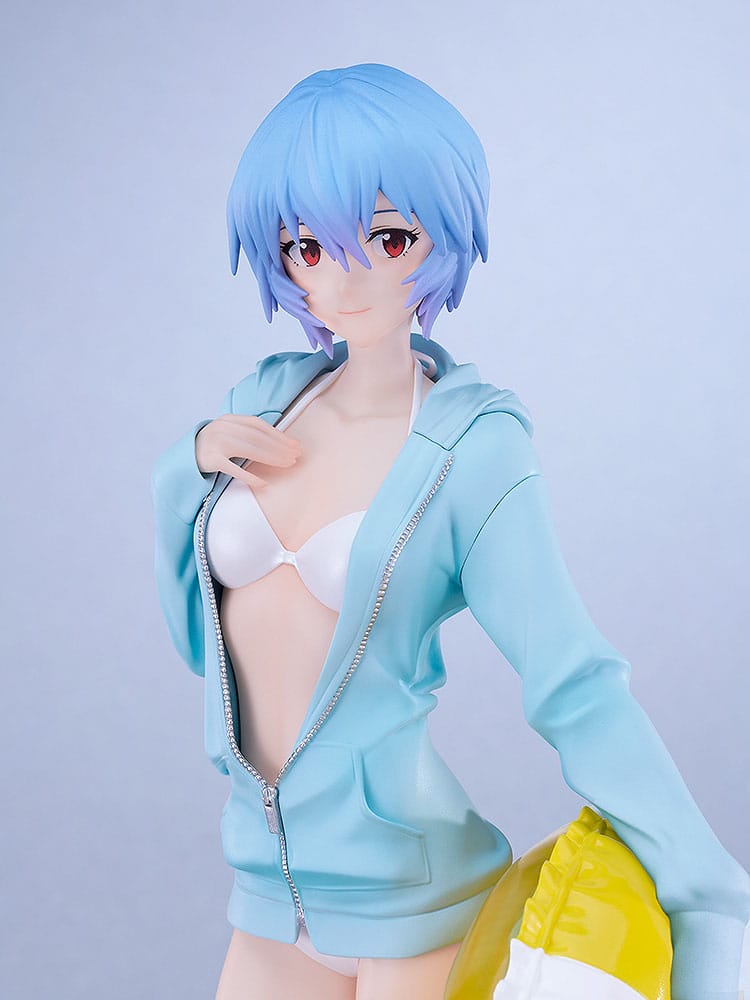 PREORDINE 11/2025 Rebuild of Evangelion Pop Up Parade L PVC Statue Beach Queens: Rei Ayanami 22 cm (PREORDINE NON CANCELLABILE)