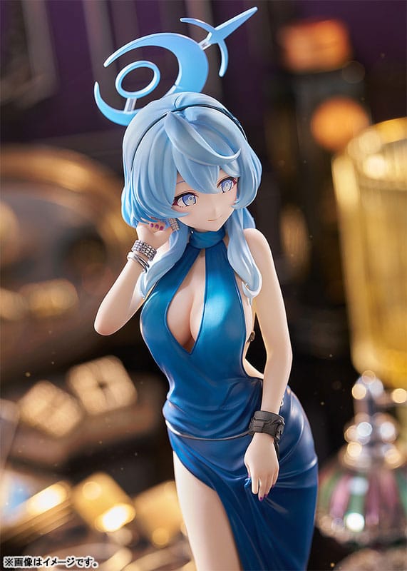 PREORDINE+ 07/2026 Blue Archive PVC Statue 1/7 Ako (Dress) 25 cm