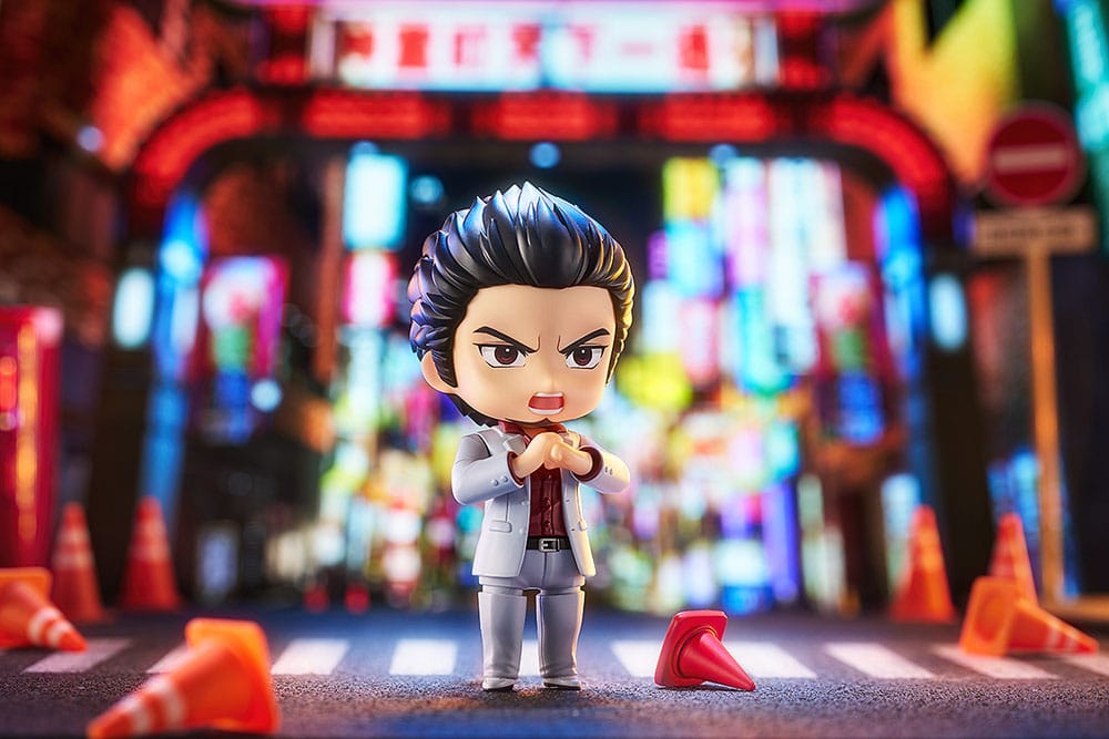 SU ORDINAZIONE Yakuza Nendoroid Action Figure Kazuma Kiryu 10 cm