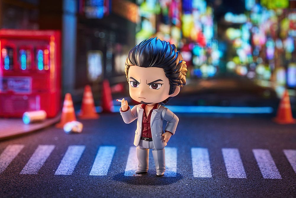 SU ORDINAZIONE Yakuza Nendoroid Action Figure Kazuma Kiryu 10 cm
