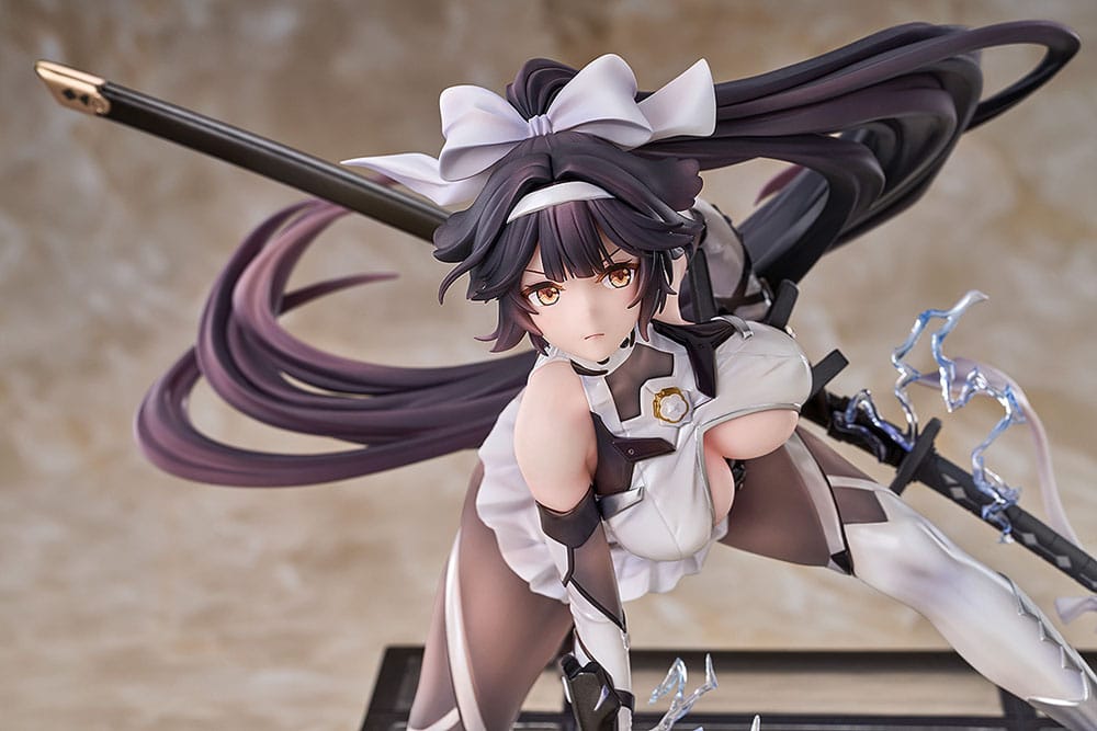 PREORDINE+ 03/2026 Azur Lane Statue 1/7 Takao: Divine Exorcist's Blade 17 cm