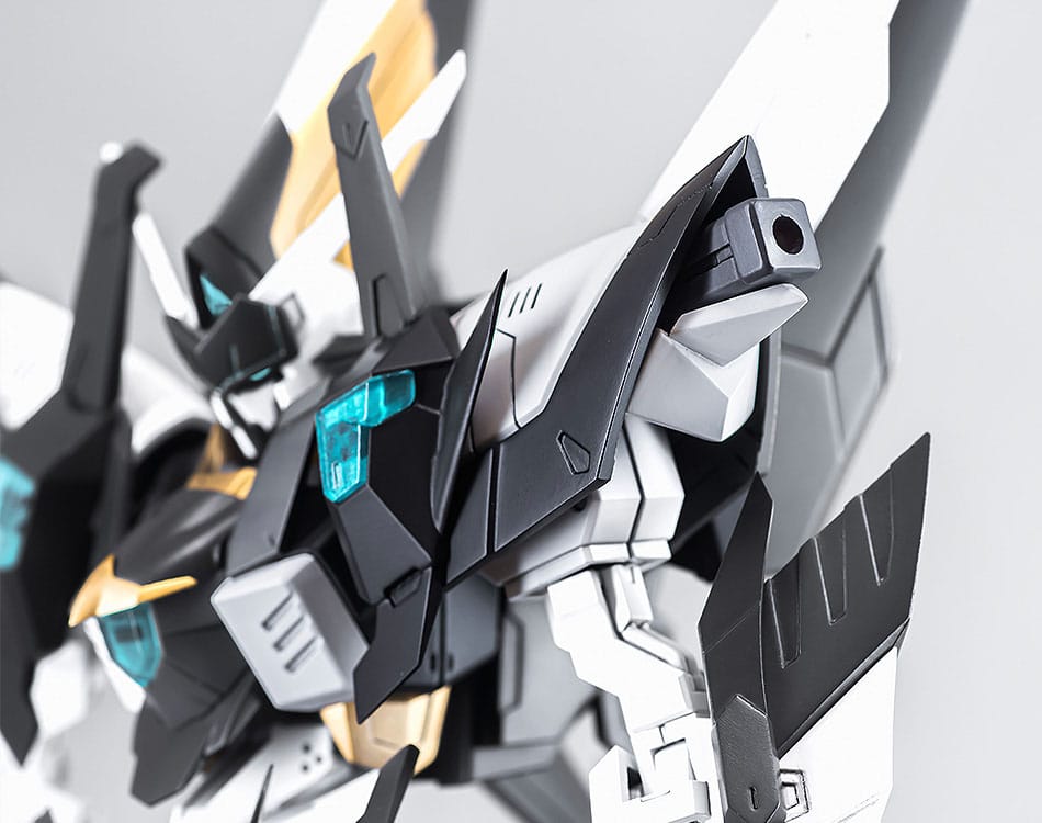 PREORDINE+ 02/2026 Titanomachia Moderoid Plastic Model Kit 1/48 Side:GR Arklaud 19 cm