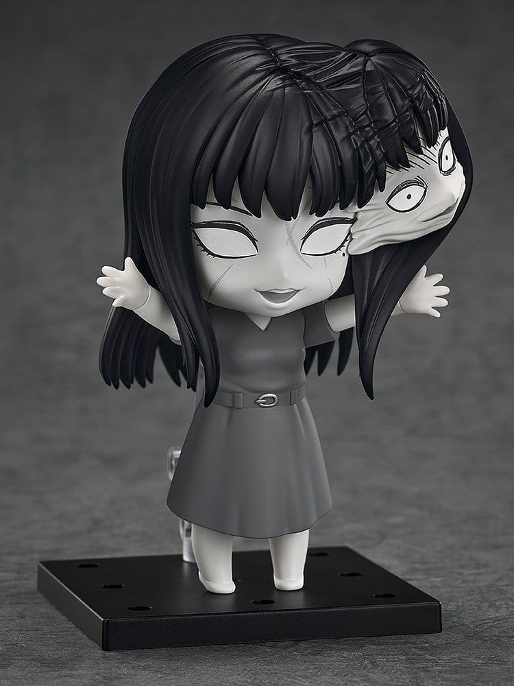 PREORDINE+ CHIUSO 10/2026 Junji Ito Maniac Nendoroid Action Figure Tomie 10 cm