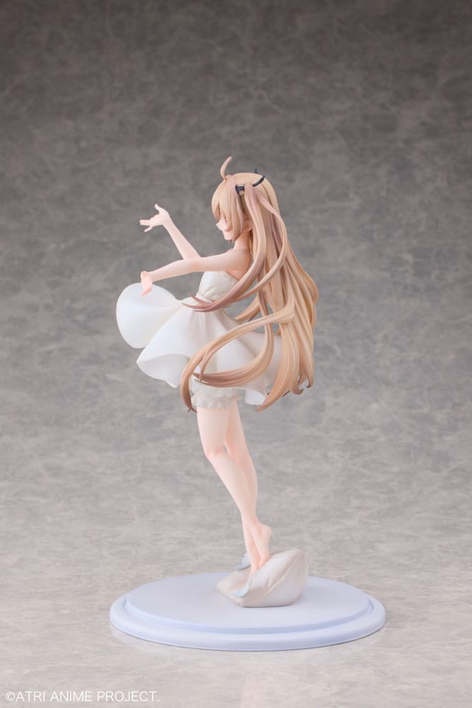 PREORDINE+ 04/2026 Atri My Dear Moments PVC Statue 1/7 Atri Pajama Ver. 24 cm