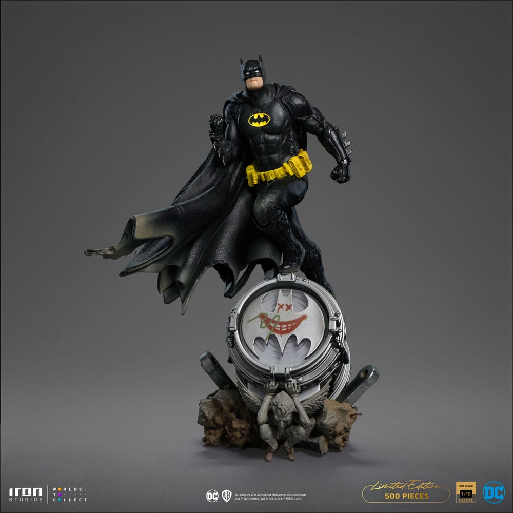 PREORDINE ESAURITO DC Comics BDS Art Scale Statue 1/10 Batman Deluxe (Black Version Exclusive) heo EU Exclusive 30 cm (PREORDINE NON CANCELLABILE)