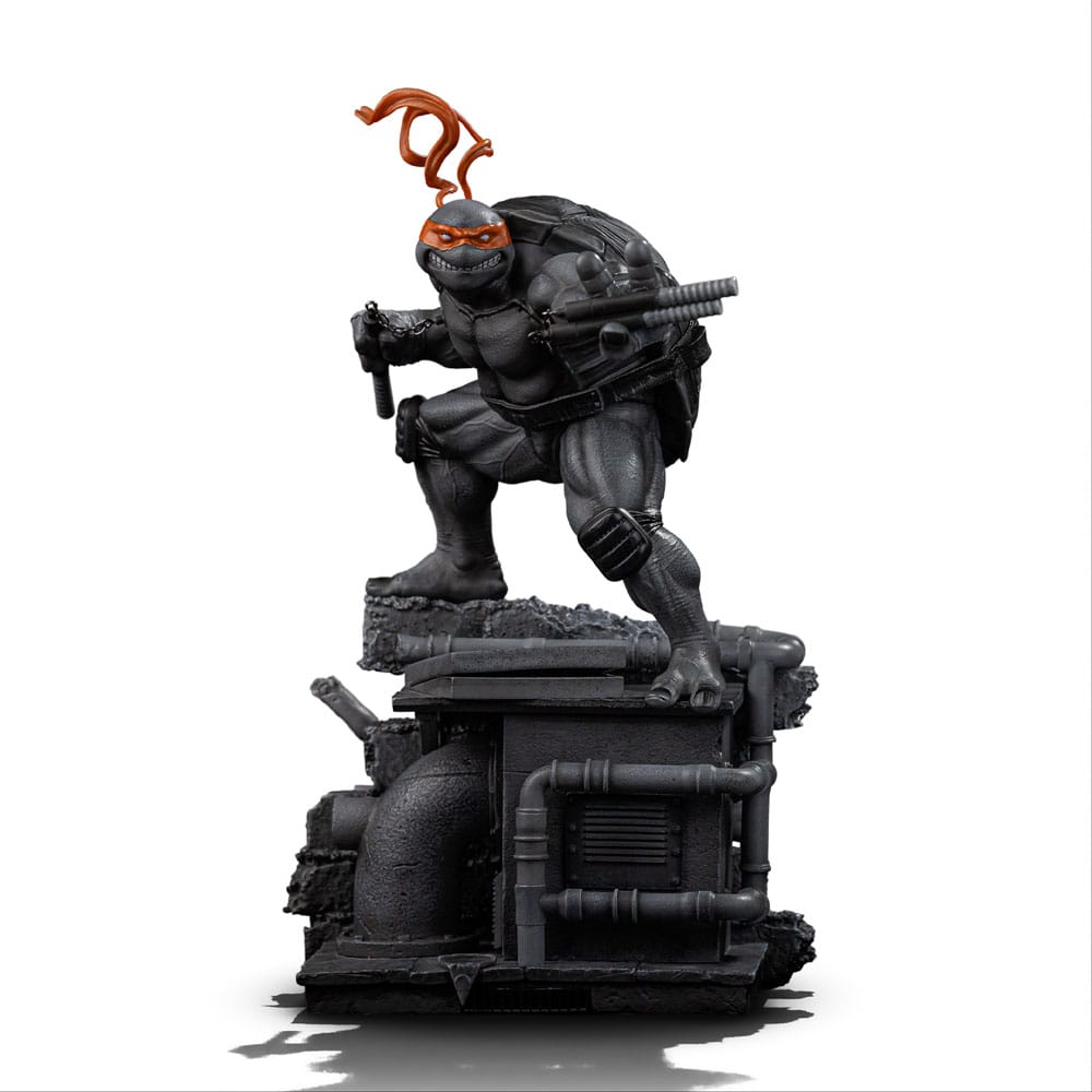 🧪 LAB | SU ORDINAZIONE Teenage Mutant Ninja Turtles Art Scale Statue 1/10 Michelangelo Black and White Variant 26 cm heo exclusive