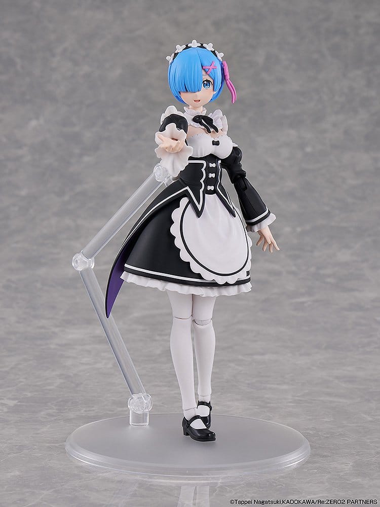 PREORDINE+ 09/2026 Re:ZERO -Starting Life in Another World- Kadokawa Plastic Model Series Plastic Model Kit Rem 16 cm