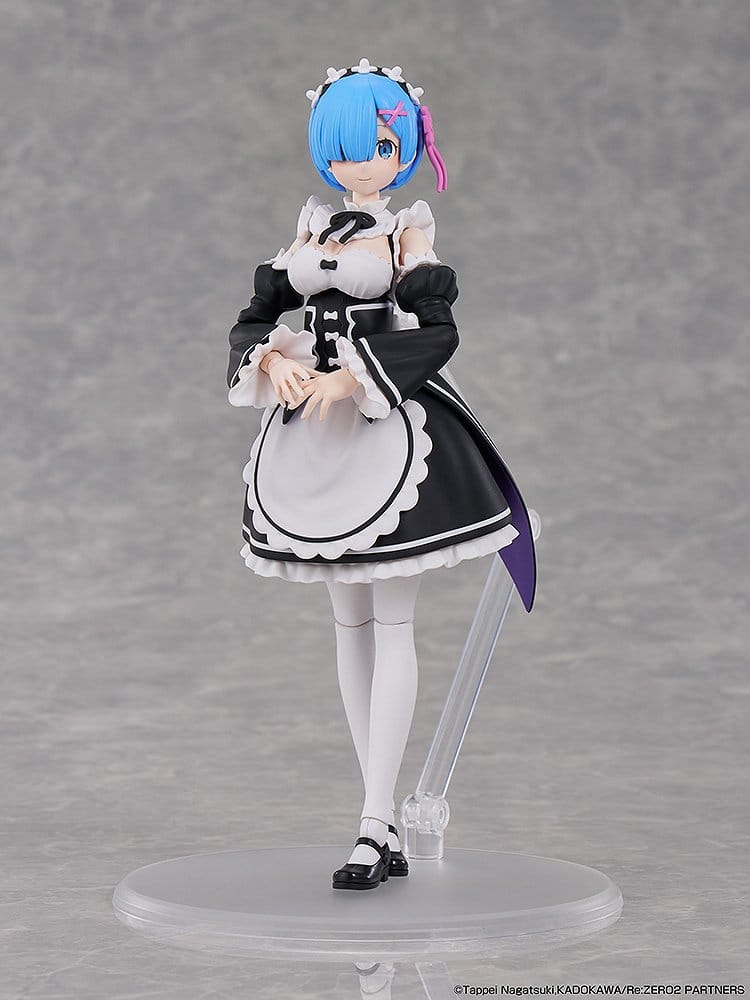 PREORDINE+ 09/2026 Re:ZERO -Starting Life in Another World- Kadokawa Plastic Model Series Plastic Model Kit Rem 16 cm