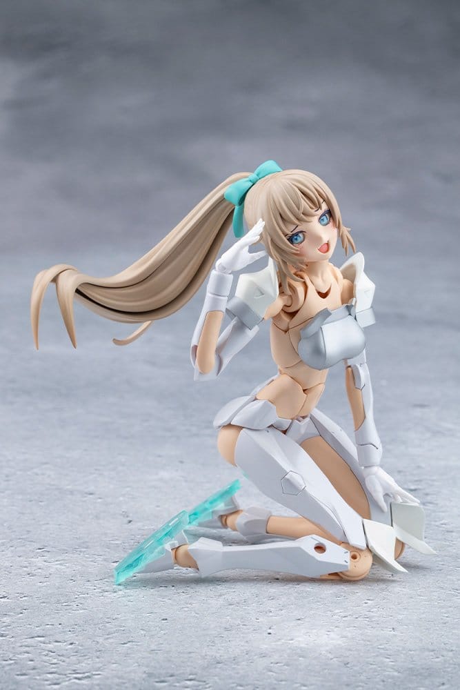 PREORDINE+ 05/2027 Megalomaria Unlimited Universe Plastic Model Emulator #3 16 cm
