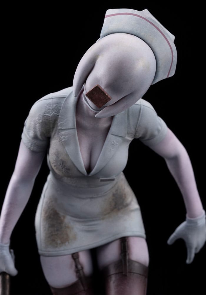 SU ORDINAZIONE Silent Hill 2 Oshi Works Statue Bubble Head Nurse 22 cm