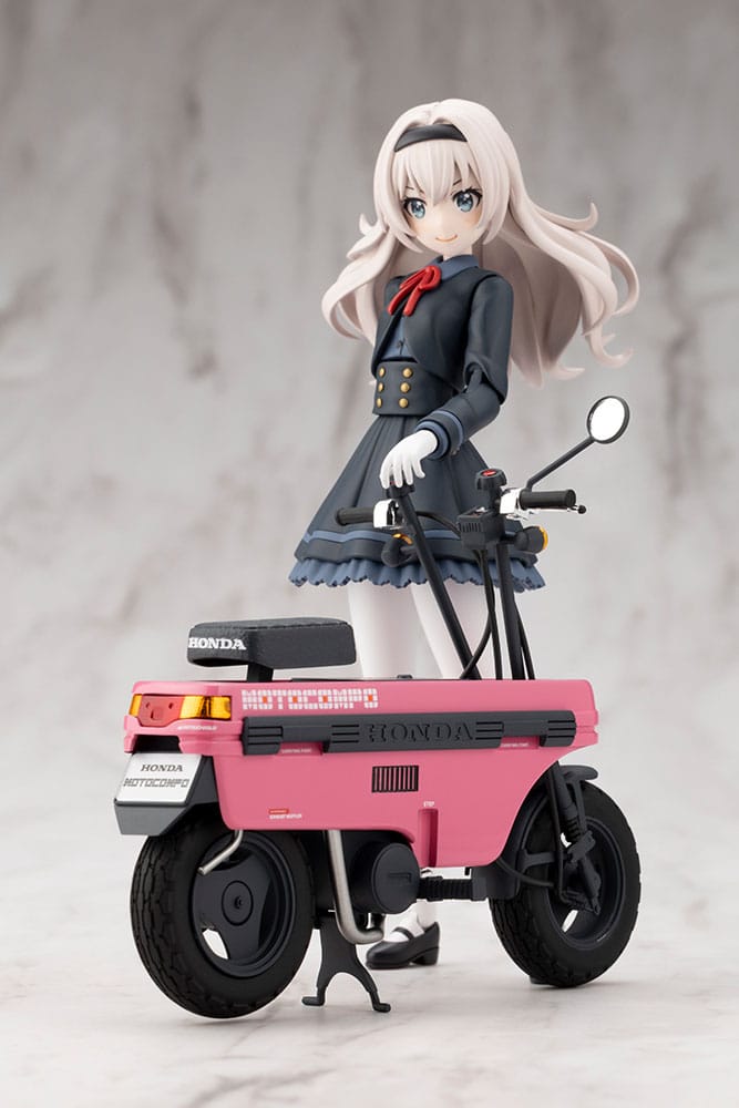 SU ORDINAZIONE Sousai Shojo Teien Plastic Model Kit 1/10 Emma Koishikawa Nocturne with Honda AB12 Motocompo 14 cm