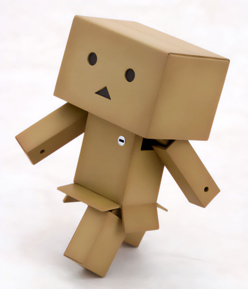 SU ORDINAZIONE Yotsubato! Plastic Model Kit Danboard 13 cm