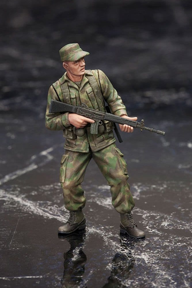 SU ORDINAZIONE Metal Gear Solid V Plastic Model Kit 1/35 Metal Gear Solid Ground Zero Set 5 cm
