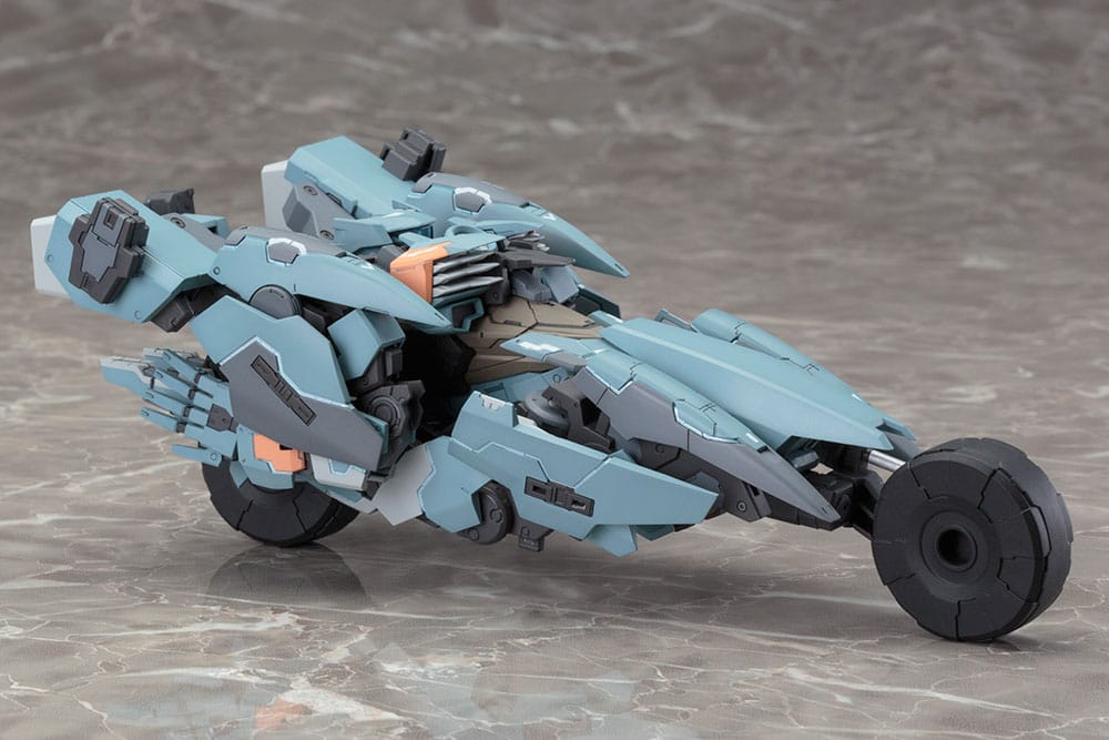 PREORDINE+ 01/2026 Xenoblade X Plastic Model Kit 1/48 Formula 18 cm