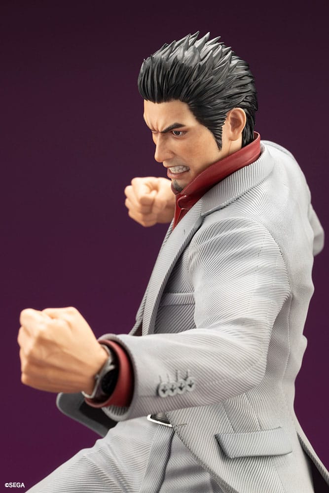 PREORDINE+ 01/2026 Like a Dragon PVC Statue 1/6 Kazuma Kiryu 29 cm