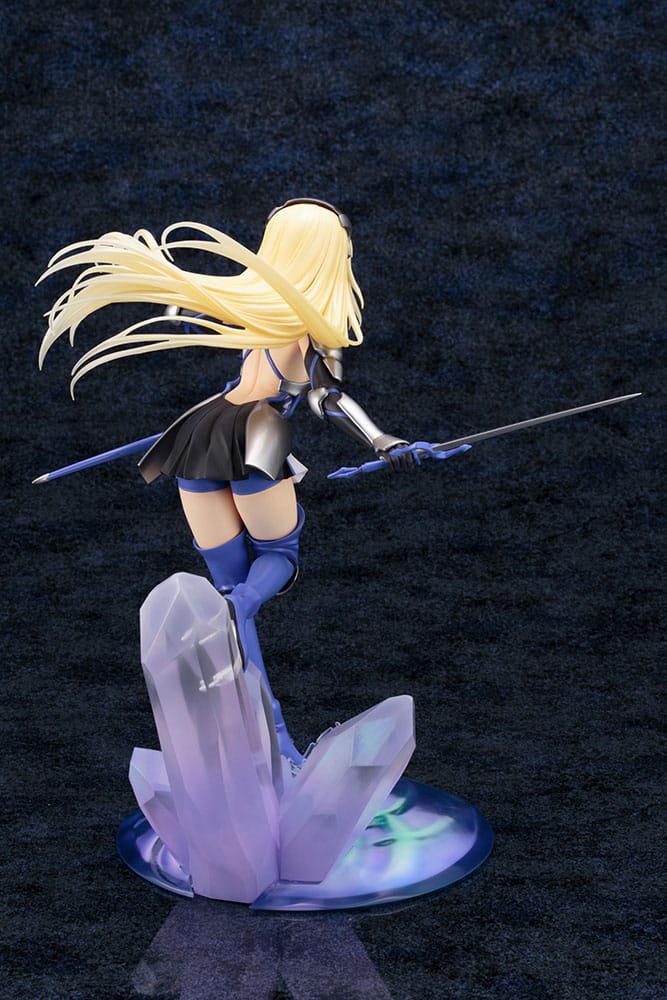 PREORDINE+ 11/2025 Sword Oratoria: Is it Wrong to Try to Pick Up Girls in a Dungeon? On the Side PVC Statue 1/7 Ais Wallenstein 24 cm