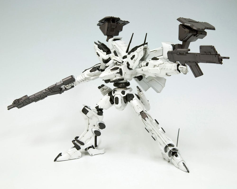 PREORDINE ESAURITO Armored Core LINEARK WHITE-GLINT 1/72 Model (RESTOCK)