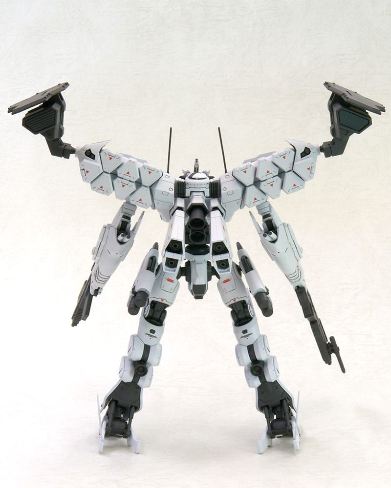 PREORDINE+ 04/2027 Armored Core Plastic Model Kit 1/72 Lineark White-Glint & V.O.B Set (Reproduction) 16 cm