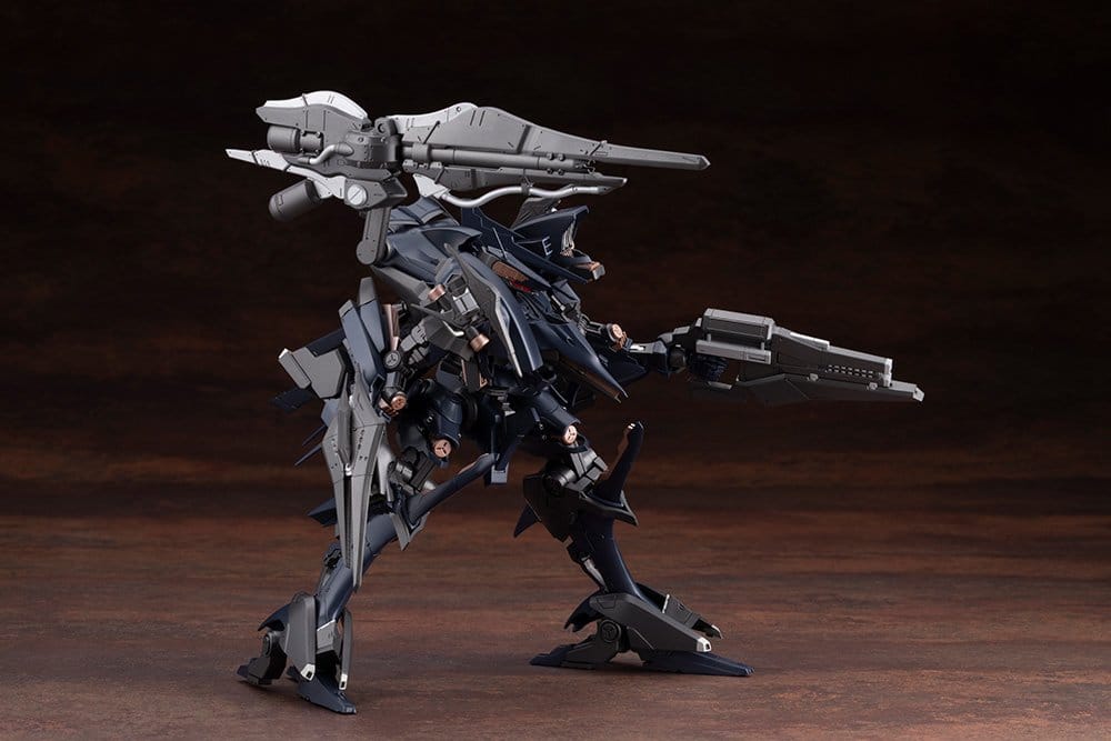 SU ORDINAZIONE Armored Core V Plastic Model Kit 1/72 Rayleonard 03-AALIYAH Orlea 15 cm